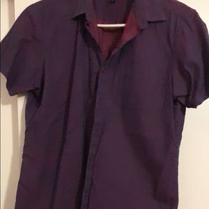 Short sleeve button down